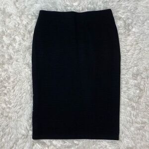 Premise Studio Black Pencil Straight Skirt Size Small Stretch New with Tag